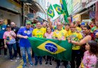 Caminhada da vitória leva multidão as ruas do Centro de Manaus em apoio à Bolsonaro