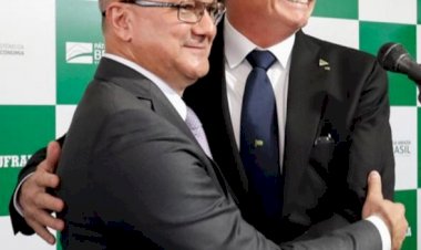 Principais jornais do país repercutem declaração de Bolsonaro sobre seu candidato de Manaus