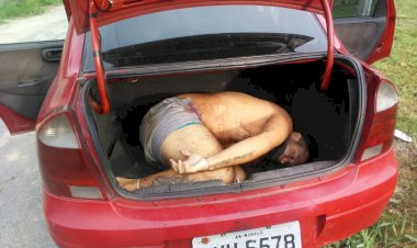 Corpo de presidiário é encontrado em porta-malas de carro em Manaus