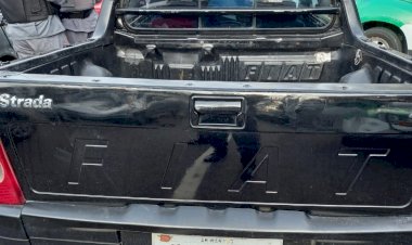 Homem é assassinado em veículo no bairro Japiim