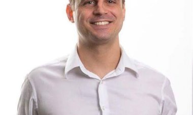 Vice de Romero Reis ‘bomba’ no Tinder apresentando propostas