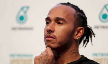 Com covid-19, Lewis Hamilton está fora do GP de Sakhir