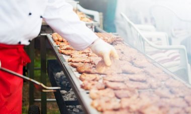 Consumo excessivo de carne aumenta as chances de problemas renais
