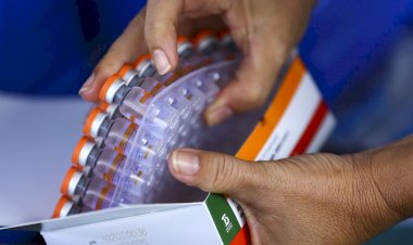 Começa distribuição de 3,2 milhões de doses da vacina contra covid-19