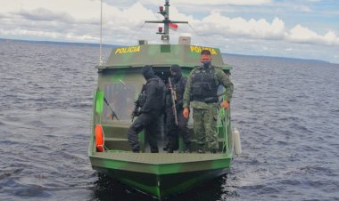 SSP-AM entrega à Polícia Militar lancha para reforçar operações fluviais