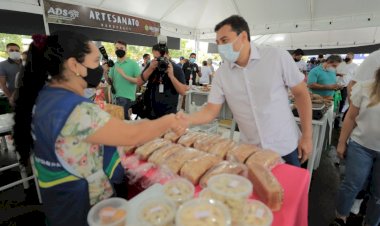 Wilson Lima inaugura feira de produtos regionais na Ponta Negra, em programação pelo aniversário de Manaus