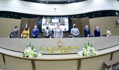 Deputado João Luiz participa de entrega de Diploma de Cidadão de Manaus ao delegado Eduardo Paixão