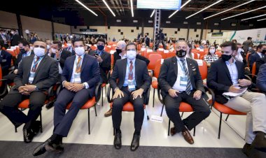 Deputado João Luiz participa da solenidade de abertura da 24ª Conferência da Unale