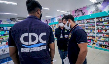 CDC/ALEAM e Procon-AM realizam fiscalizações em drogarias e laboratório em Manaus