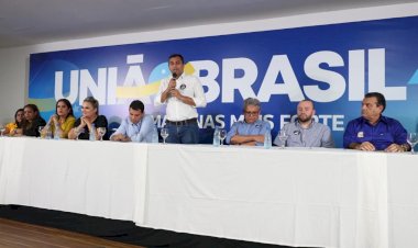 Wilson Lima e Pauderney Avelino apresentam pré-candidatos para a Câmara Federal