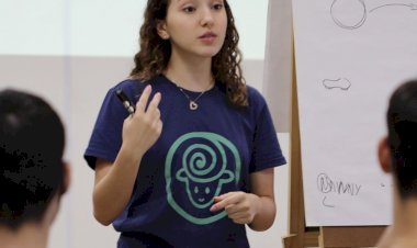 Na Martha Falcão, fundadora da Agência Lã realiza palestra sobre empreendedorismo e desafios de mercado