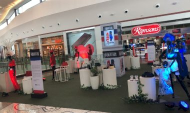Manauara Shopping promove exposição “Tendências Manauaras” com looks para o festival de Parintins