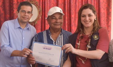 João Luiz participa da certificação de adesão do programa Mães do Brasil no Careiro da Várzea