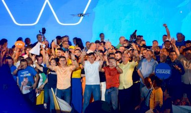 Wilson Lima mostra força política ao reunir 10 partidos em convenção histórica