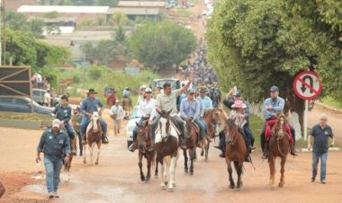 Em Apuí, Wilson Lima destaca apoio à Feira Agropecuária e ampliação do abastecimento de água