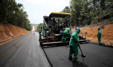 Governo do Amazonas conclui novo asfaltamento em mais de 70 quilômetros da AM-010
