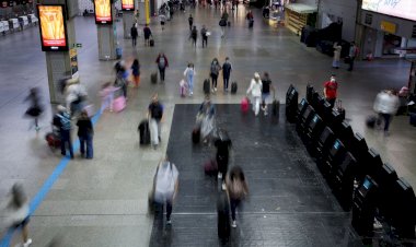 Greve de aeronautas entra no 2°dia com atrasos e cancelamentos de voos