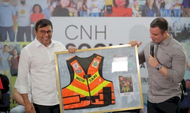 Governador Wilson Lima anuncia convocação de 18 mil pessoas para a CNH Social