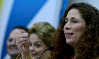 Esther Dweck defende Estado eficiente para combater desigualdades