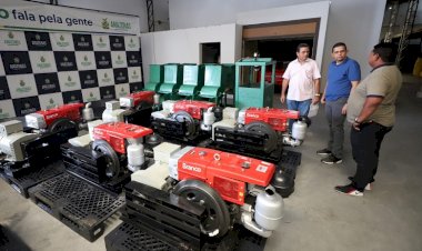 Deputado João Luiz entrega materiais por meio de emenda parlamentar para comunidades de São Gabriel da Cachoeira