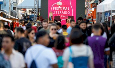 Festival Literário do Centro encerra com a participação de mais de 8,5 mil pessoas na rua Barroso