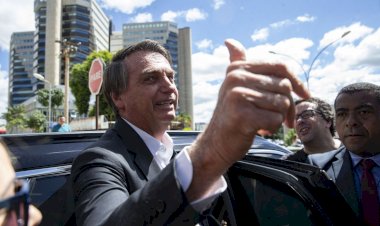 Em depoimento à PF, Bolsonaro diz que post com fake news foi acidental