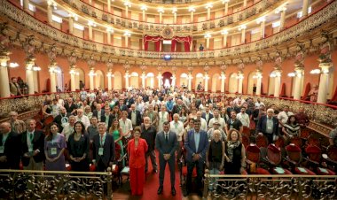 Wilson Lima abre Conferência Anual da Ópera Latinoamérica em Manaus, evento inédito no Brasil