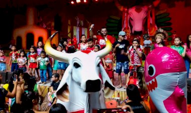 Alegria dos curumins e cunhatãs invadiu curral no segundo domingo 'Garantido, meu brinquedo de criança'