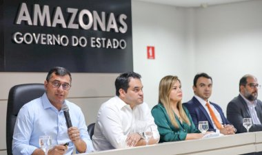 Wilson Lima anuncia reajuste para servidores da Educação e coloca piso salarial de professores entre os maiores do país