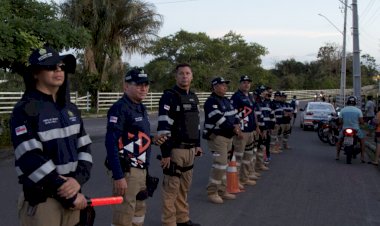 Parintins 2023: Detran Amazonas coordena tráfego viário na Ilha Tupinambarana durante o festival folclórico
