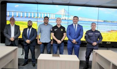 Secretário de Estado de Segurança Pública, general Carlos Alberto Mansur participa de reunião com a PF, PRF, PMAM, PC-AM e Seap