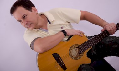 Cantor Carlos Batata realiza show gratuito e inclusivo neste sábado