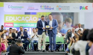 Com ministro da Educação, Wilson Lima lança ‘Amazonas + Alfabetizado’ e avança em ações para reforçar qualidade do ensino