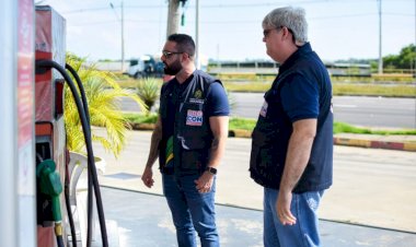 Procon-AM está nas ruas fiscalizando o aumento no preço da gasolina