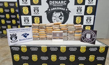 PC-AM prende homem com 50 quilos de maconha em embarcação no Rio Negro
