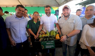 “Sem o triciclo carregamos caixas de 60 kg nas costas”, destaca agricultora que recebeu veículo para facilitar produção