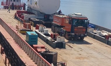 Obra do Complexo Azulão 950, em Silves, avança com a chegada de equipamentos para montagem das usinas termelétricas