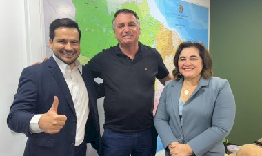 Bolsonaro lança Capitão Alberto Neto e Maria do Carmo como chapa da direita nas eleições em Manaus