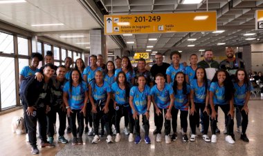Jogadoras do 3B embarcam para Salvador para representar o futebol amazonense em campeonato nacional