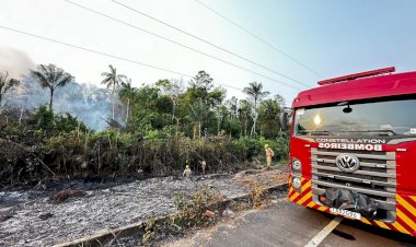 Em Iranduba, força-tarefa do Corpo de Bombeiros combate mais de 300 focos de incêndio em 24 horas