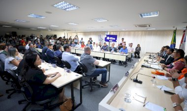Governador Wilson Lima antecipa auxílio estadual para famílias atingidas pela estiagem