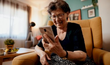 Governo Federal lança repositório de materiais de Educação Digital e Midiática para pessoas idosas