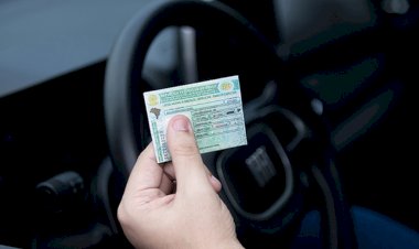 Detran-AM dá dicas para começar o ano com documentações e veículos em dia