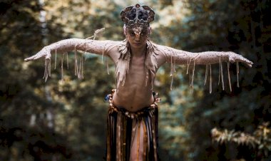 Grupo Jurubebas apresenta peça ‘Vila dos Vagalumes’ sobre o Mundo das Encantarias Amazônicas