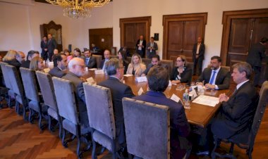 Governadores Wilson Lima e Tarcísio de Freitas firmam convênio para realização de 2,5 mil exames de DNA no Amazonas