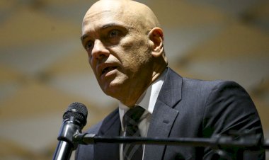 Moraes diz que Bolsonaro ignora e desrespeita o Supremo