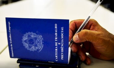 Desemprego recua para 5,6%, a menor taxa desde 2012, mostra IBGE