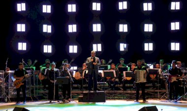 Forró pé de serra e música de concerto dividem o palco do Teatro Amazonas