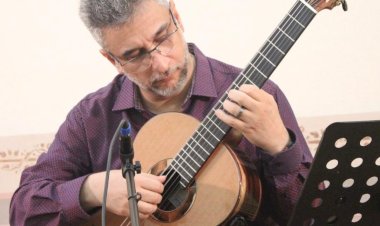 Solistas da Orquestra de Violões do Amazonas e Orquestra Sinfônica do Instituto Boa Vista de Música se apresentam no Teatro Amazonas