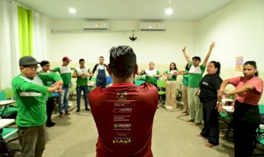 “Teatro Comunitário: Vozes da Cidade” promove inclusão cultural e dá protagonismo a moradores de Tefé